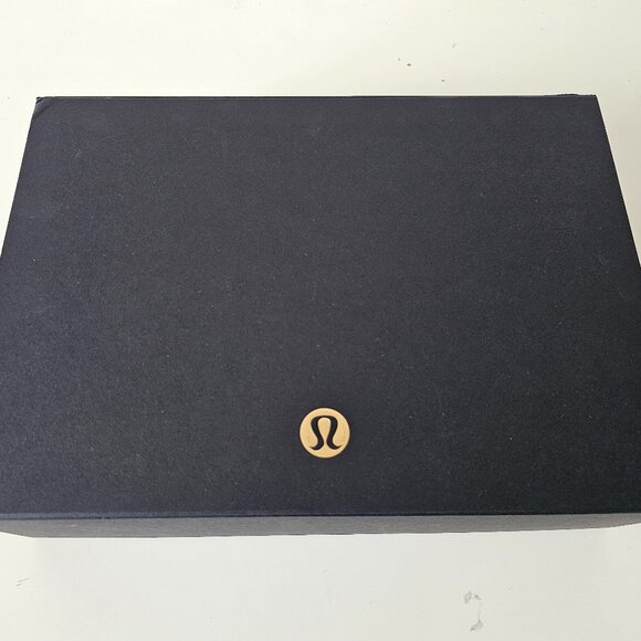 Lululemon Black Magnetic Closure Holiday Shopping Box 14.5" x 10.5" x 4" - Picture 1 of 6